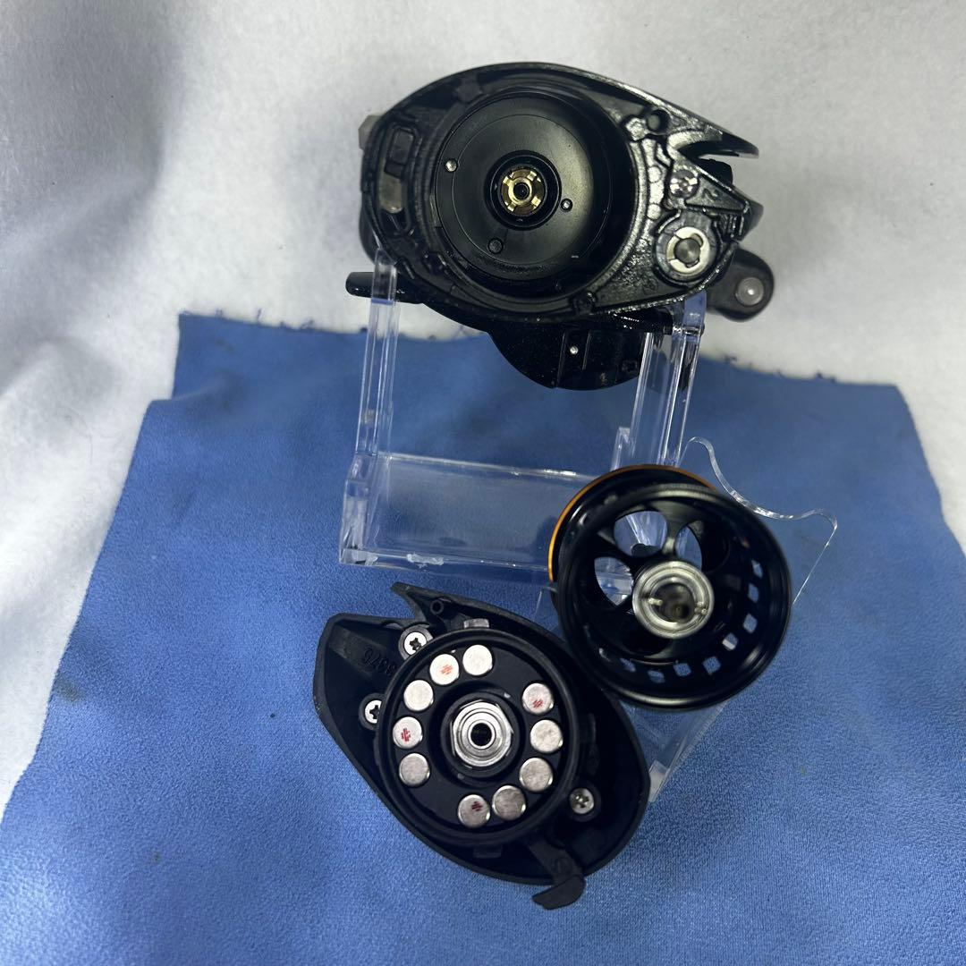 アブガルシア　REVO ALC-BF7-L