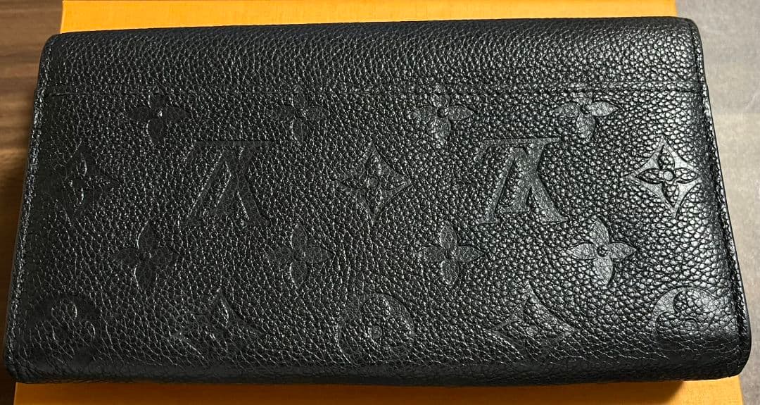 ルイヴィトン　フラップ長財布　アンプラント　ポルトフォイユサラ