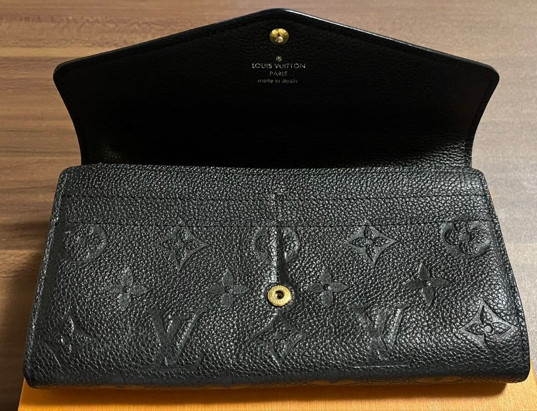 ルイヴィトン　フラップ長財布　アンプラント　ポルトフォイユサラ