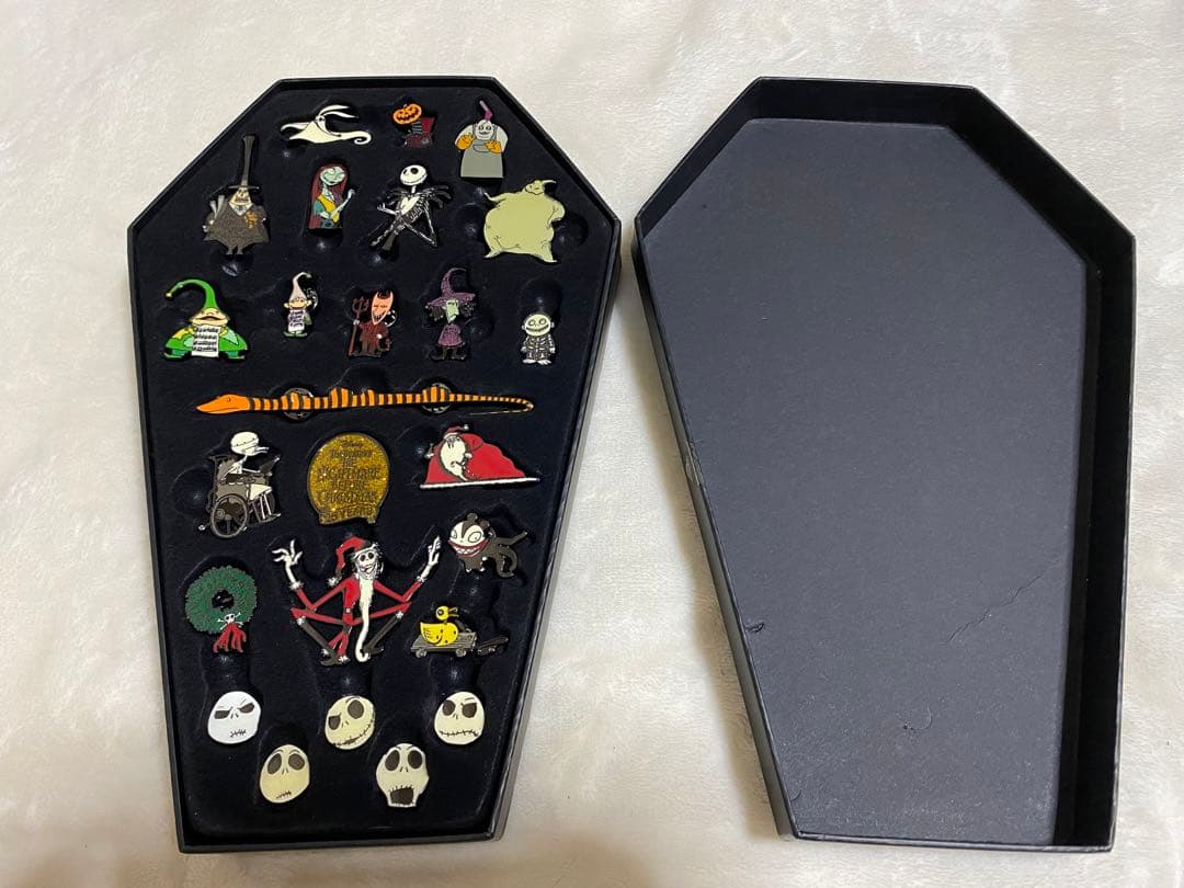 ナイトメアビフォアクリスマス ピンバッジ ディズニーストア ジャック