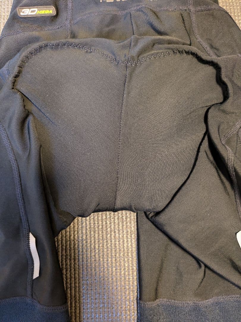 パールイズミ　コールドシェイド メガ パンツLサイズ