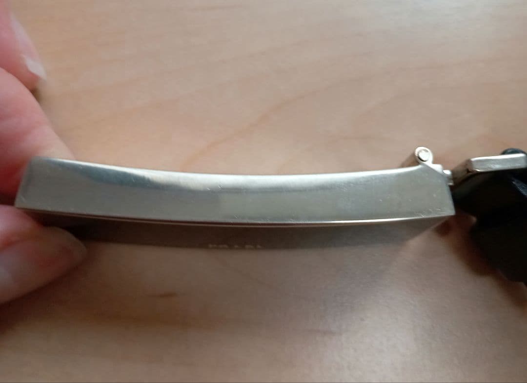 PRADA ブラック レザーベルト　レディース