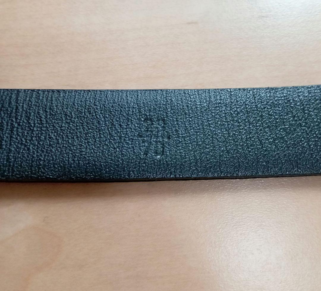 PRADA ブラック レザーベルト　レディース