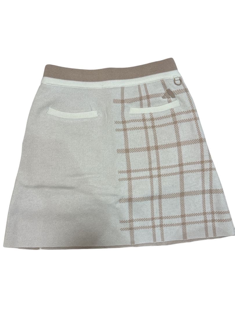 新品アディダスゴルフ ニットセットアップ セーター＆スカート秋冬M