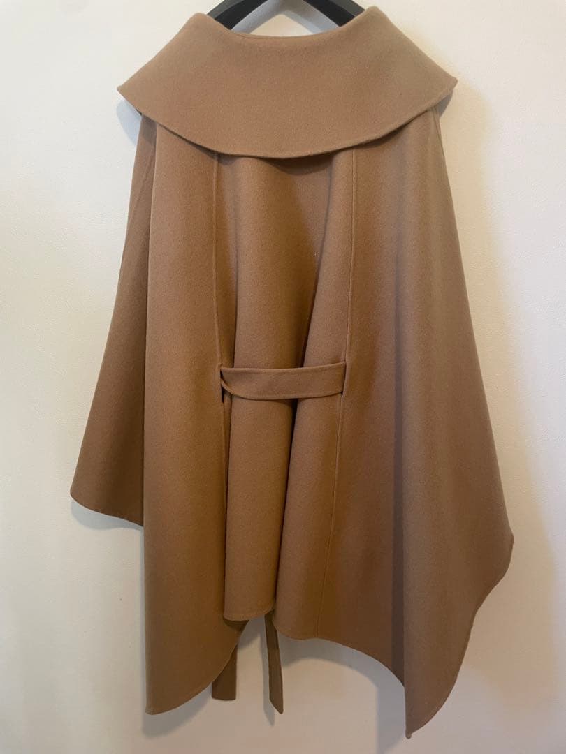 ジャケット・アウター L'Or Irregular hem Cape Coat laubeblanc