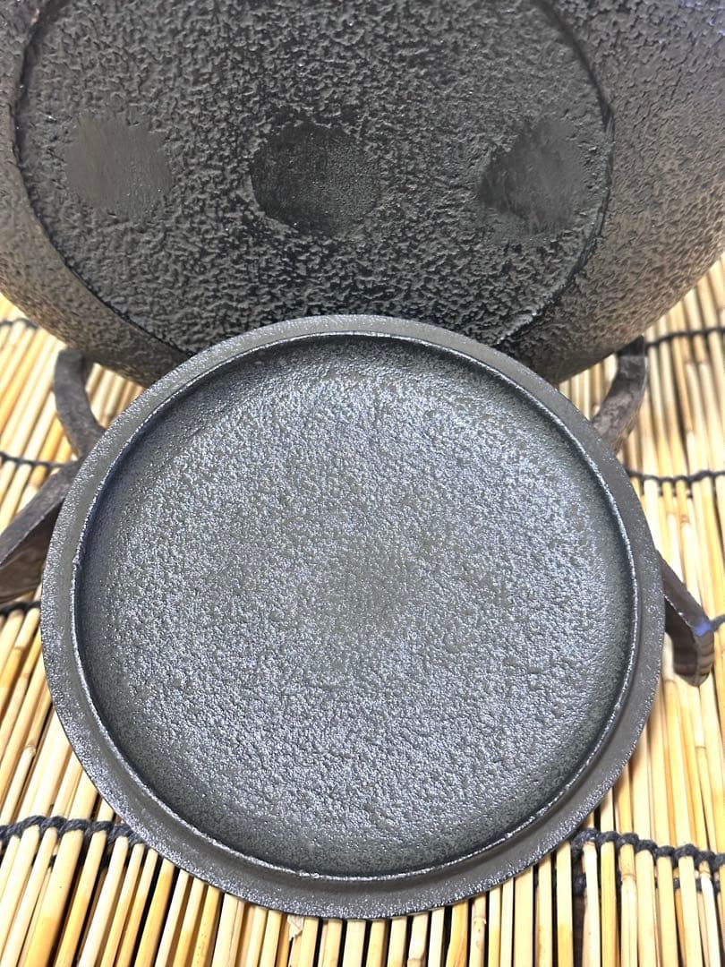 新品、未使用品、供箱、付属品付 南部岩鋳造 18型平アラレ emma様