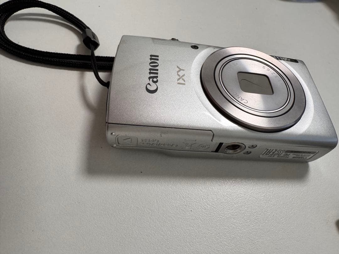 Canon IXY 180 コンパクトデジタルカメラ
