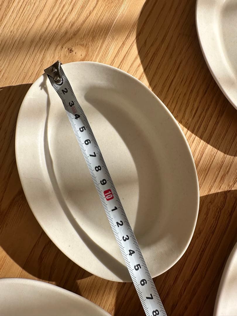 Etré TOKYO エトレトーキョー 白陶土黒田釉オーバルプレート