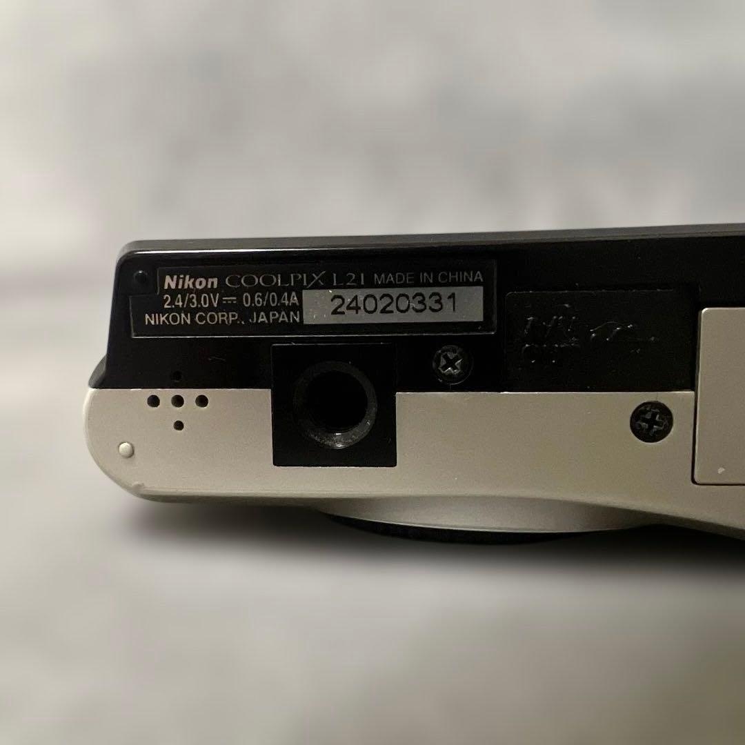【訳あり動作品】Nikon COOLPIX L21 シルバー