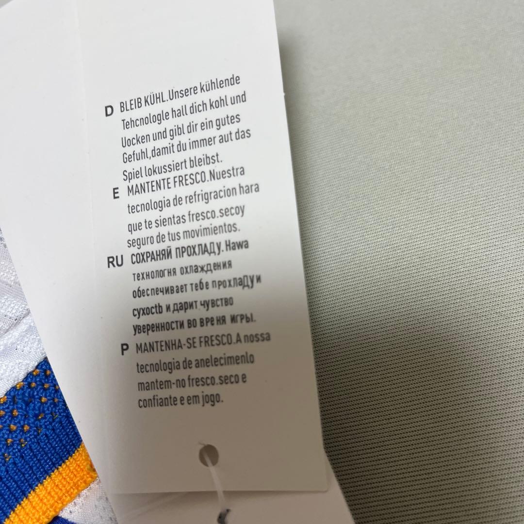 ベンゼマ　ユニフォーム　オーセンティック　2022CL Mサイズ　新品未着品