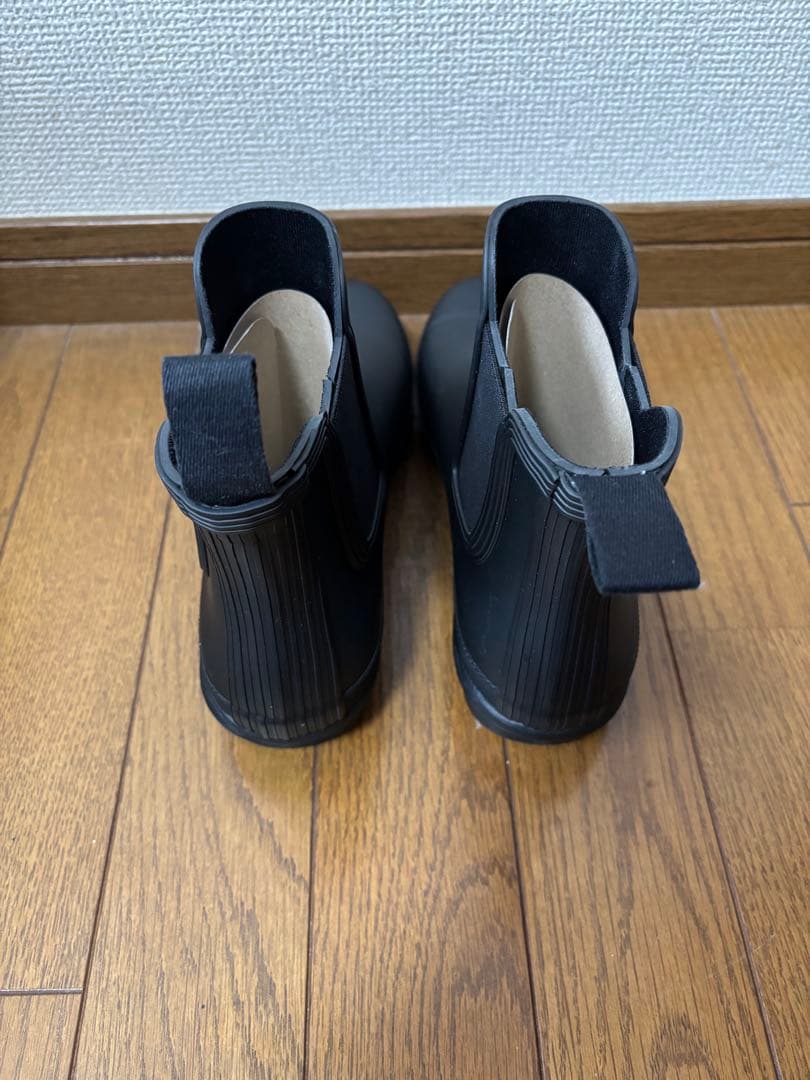 新品、未履用！！HUNTER レディースオリジナルチェルシーブーツ　黒