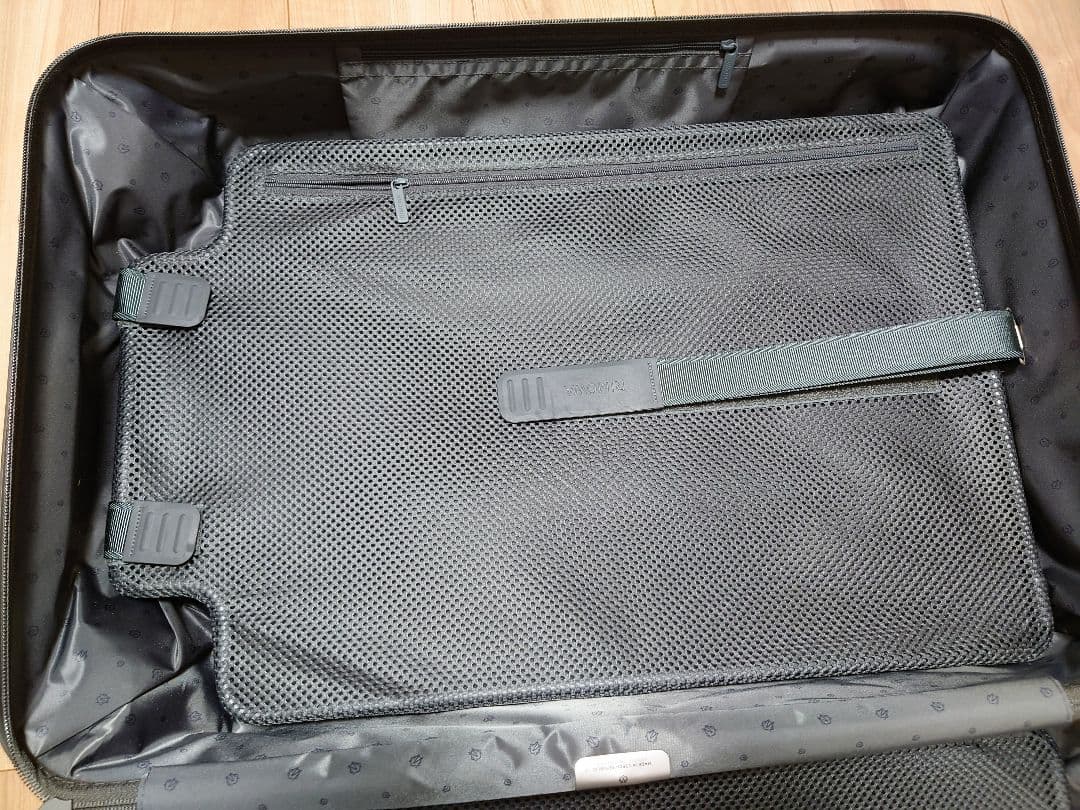 RIMOWA リモワ エッセンシャル チェックイン M Slate グレーグロス