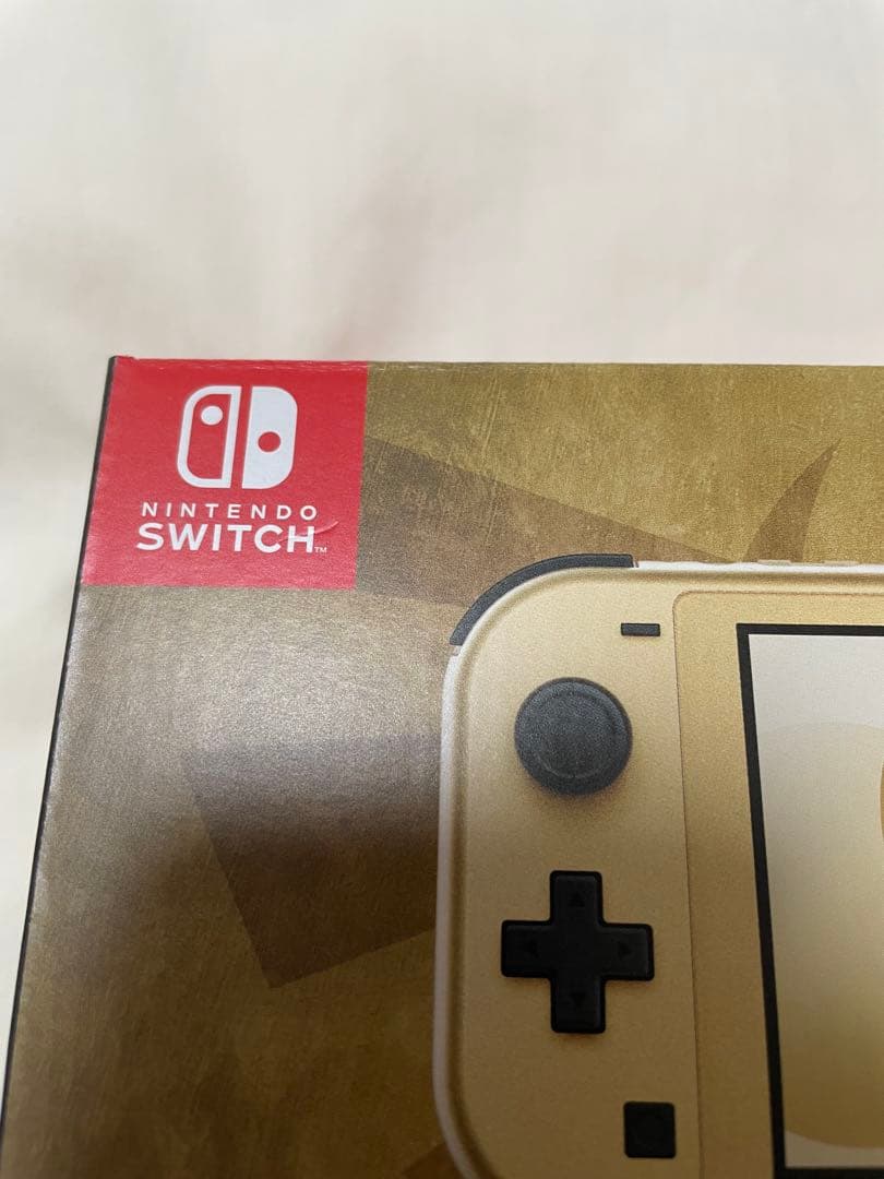Nintendo Switch Lite Hyrule Edition ゴールド