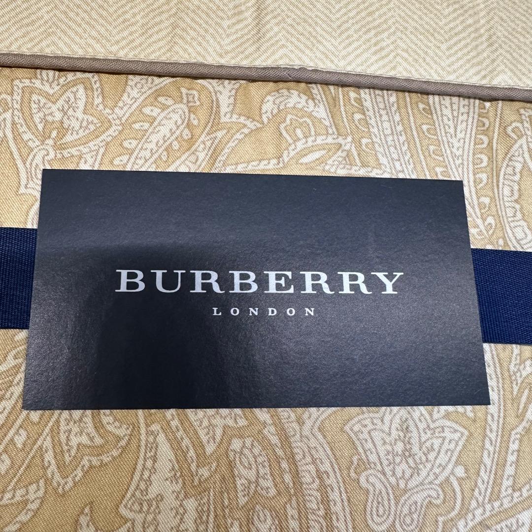♡※後右1005 未使用保管品 バーバリー 羽毛肌掛けふとん BB 0520