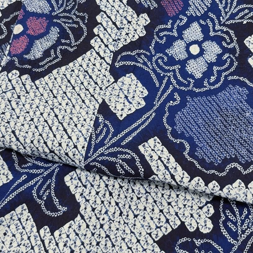 スナフキン　未使用品　絞り浴衣　有松鳴海絞り　総絞り　浴衣　綿　E801