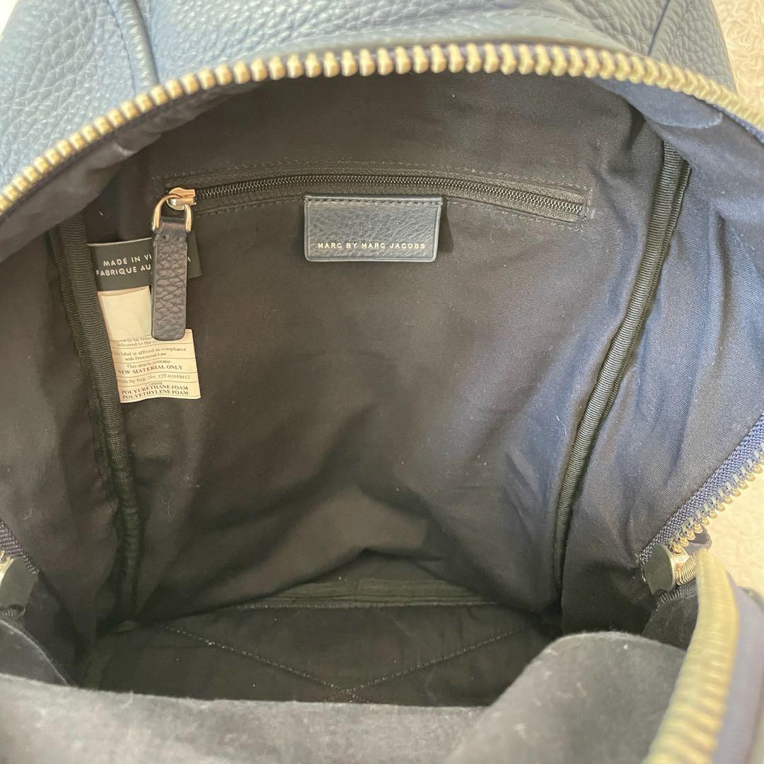 MARC JACOBS リュック オールレザー ネイビー