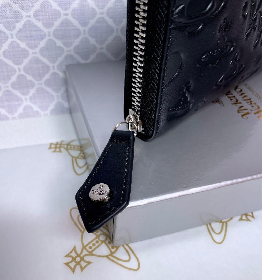 【内側に素敵な柄✩】Vivienne Westwood マット 長財布 黒