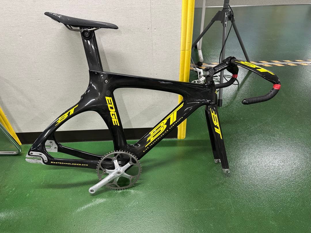 BT EDGE トラックフレーム - メルカリ