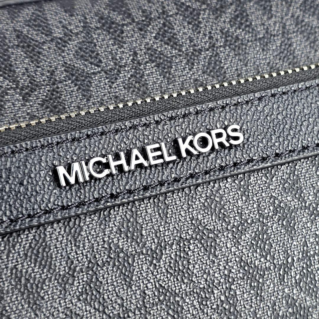 極美品 マイケルコース MKシグネチャー クーパー ユーティリティ クロスボディ