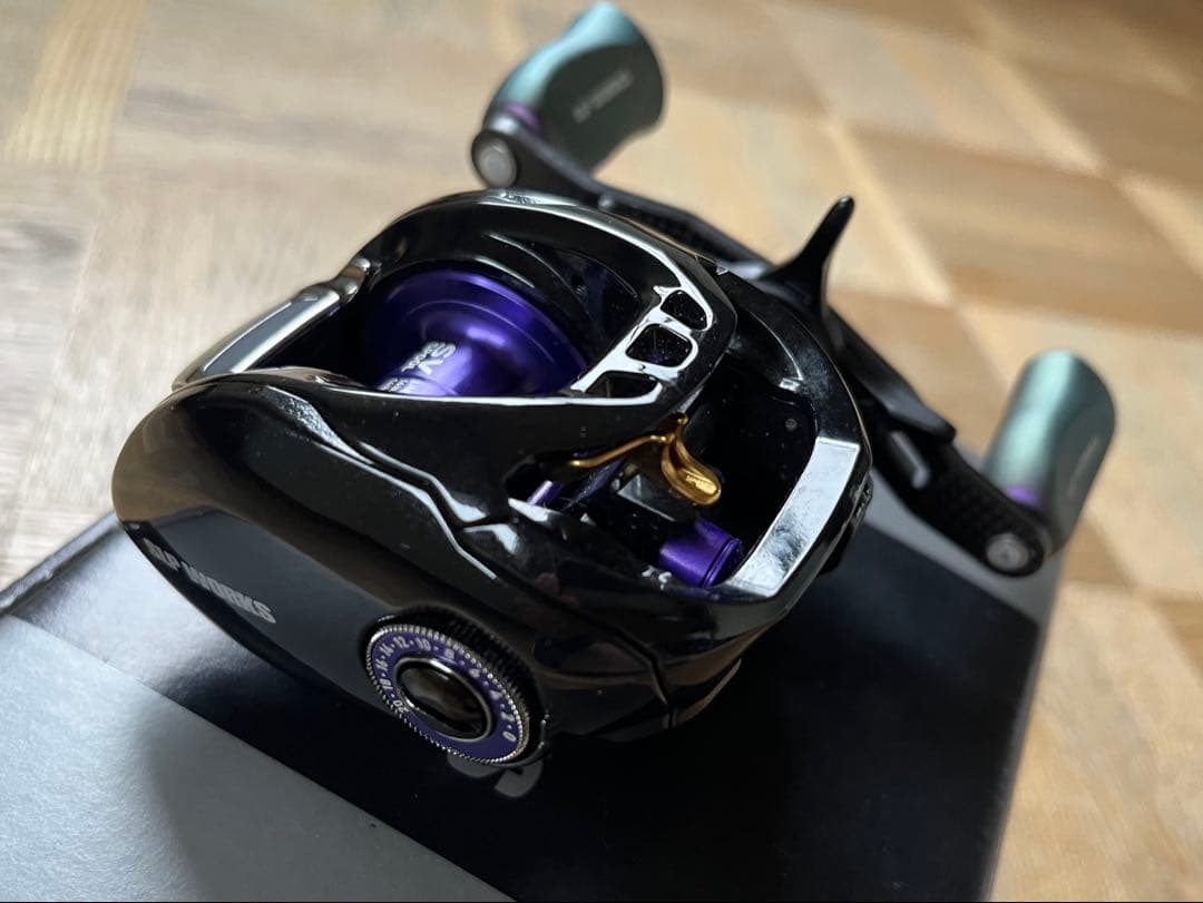 SLP WORKS SVスプール ベイトリール 黒紫