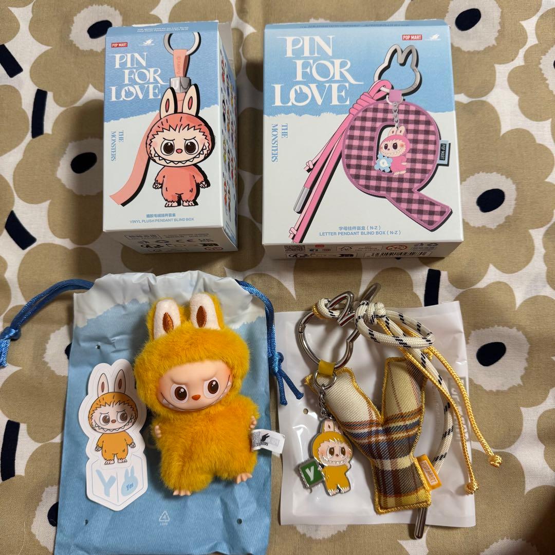 正規品】POPMART ラブブ ぬいぐるみ イニシャルラブブ Y セット - メルカリ