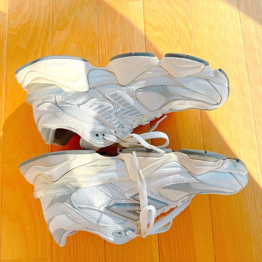 New Balance U9060 WHT 23.5cm ホワイト