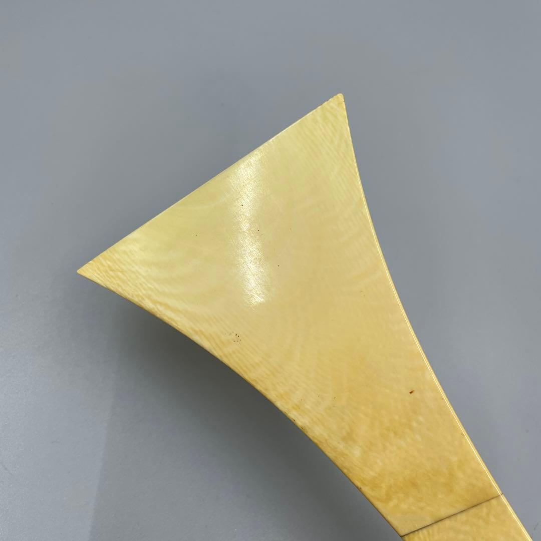 239ヴィンテージ 天然素材　三味線バチ　重さ約85g