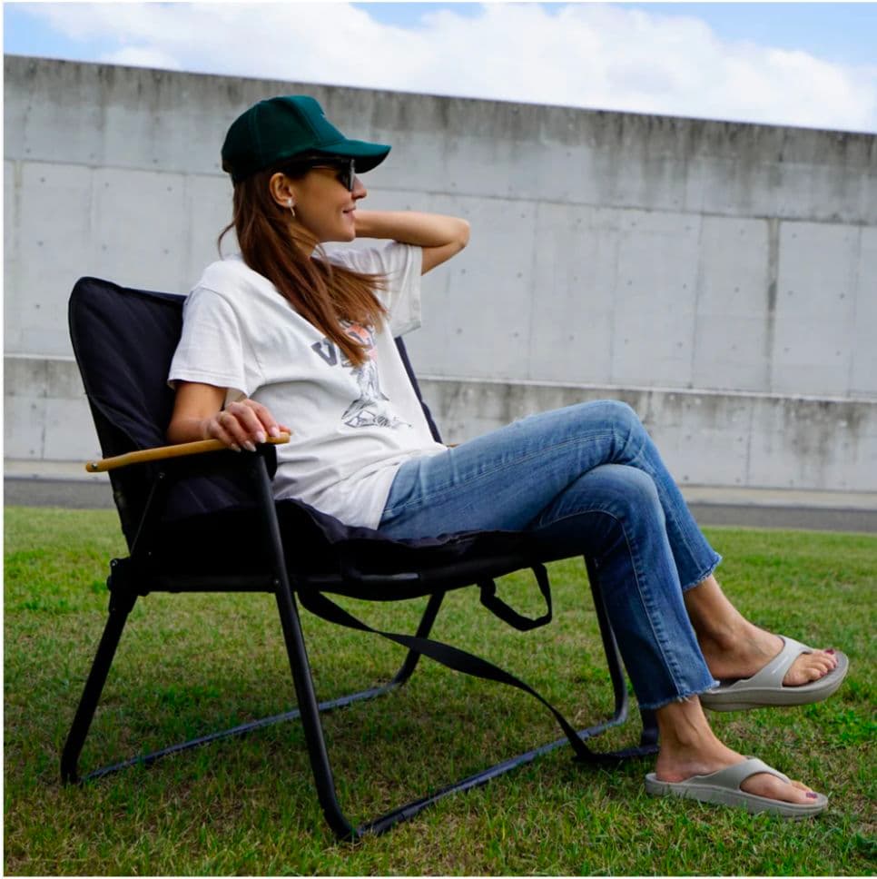 折りたたみベンチ 2人掛け クッション付き 肩掛け収納可 アウトドアチェア