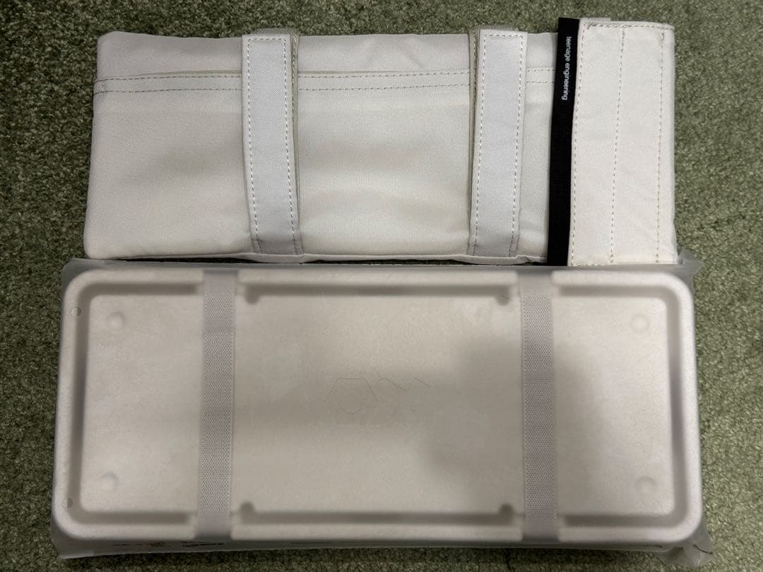 ゆ*ご様 【美品】teenage engineering op-1 field