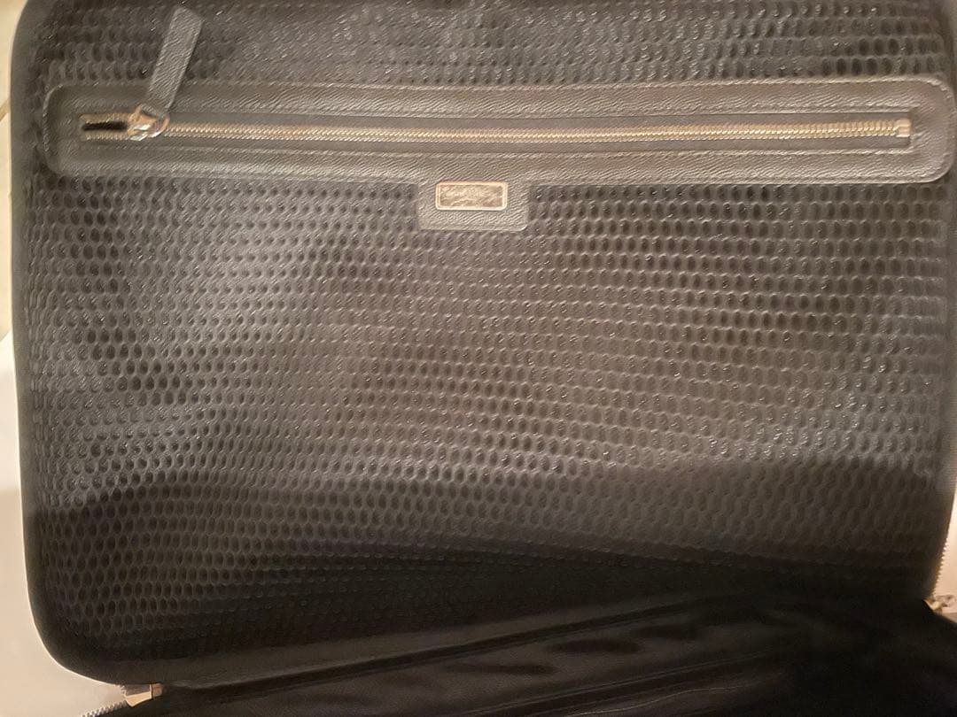 シャネル キャリーバッグ スーツケース マトラッセ キャビアスキン