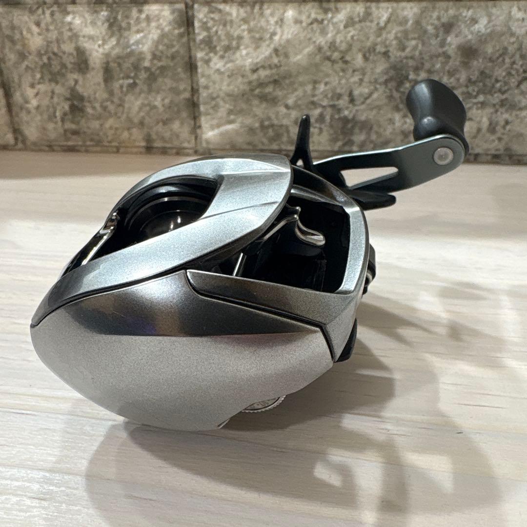 美品】ダイワ 21ジリオン SVTW 1000XHL 左巻き - メルカリ