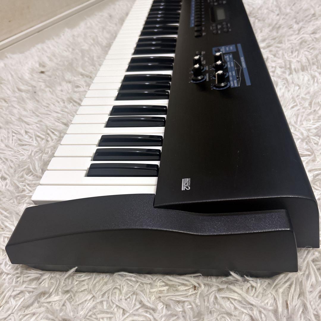 【美品】Roland JUNO-D シンセサイザー ペダル付 廃盤