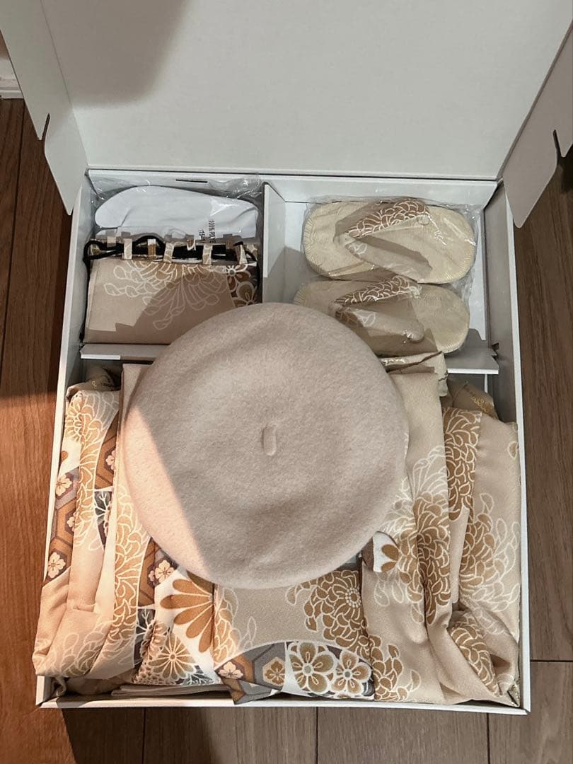 〔完売品〕utatane ひよこ商店 被布セット　七五三　クリーム　古典柄