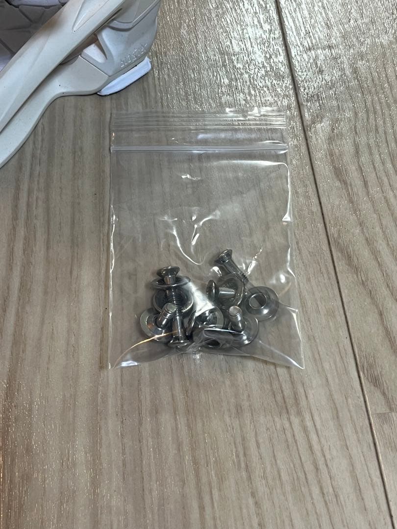 サロモン　トリガー　ビンディング ホワイト Mサイズ