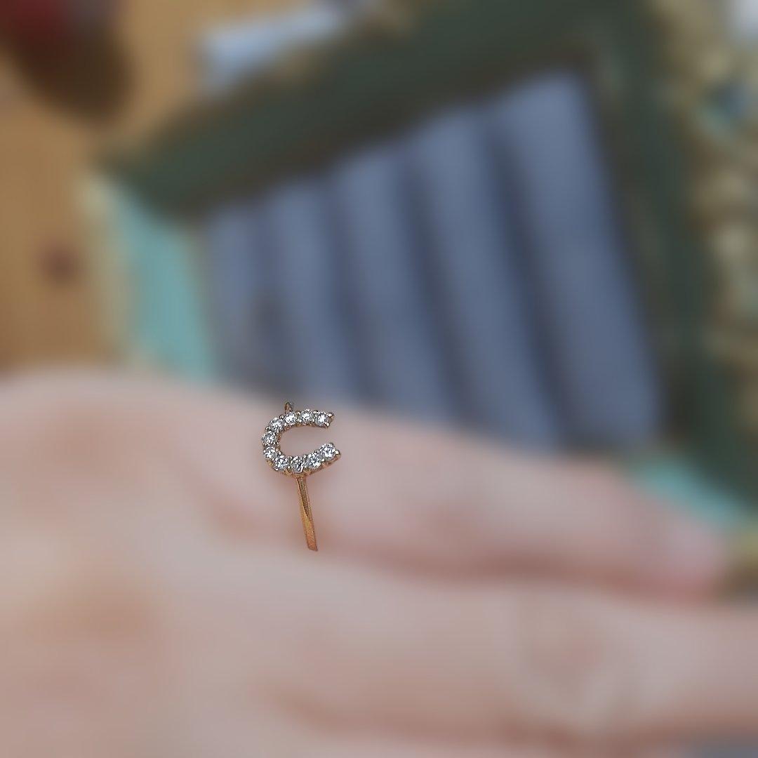 お値下げK18 ホースシュー型ダイヤモンドリングピンキー - メルカリ