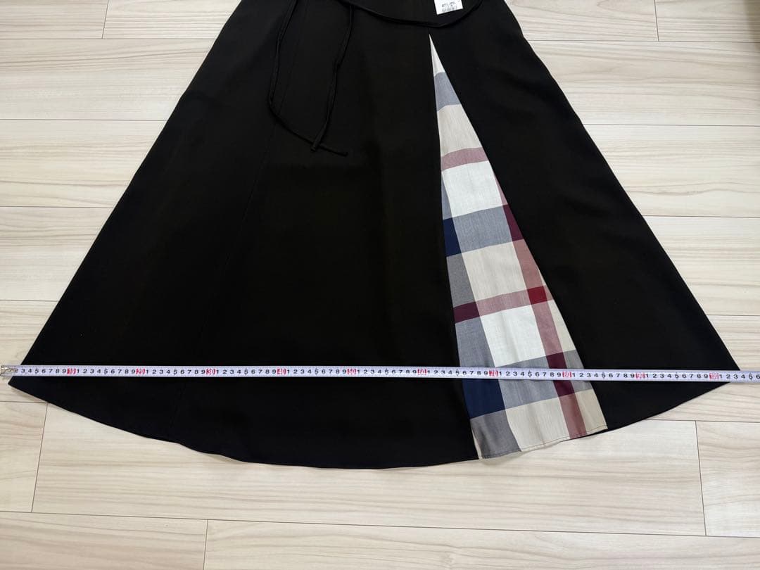 ブルーレーベルクレストブリッジ　スカート　ブラック　M 38