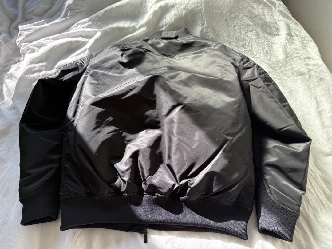 ハイブリッドダウンオーバーサイズMA-1　ブラック L