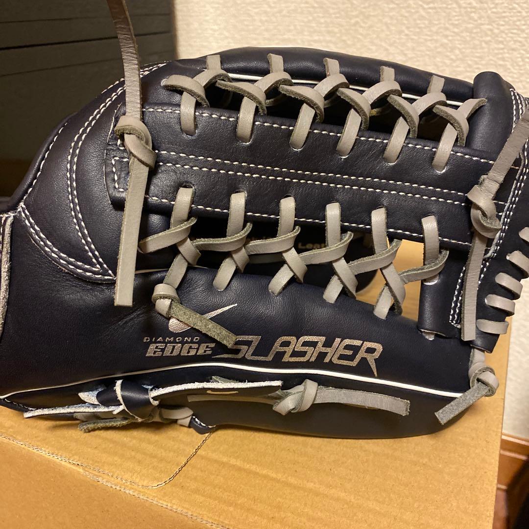 Nike Diamond Edge Slasher グローブ