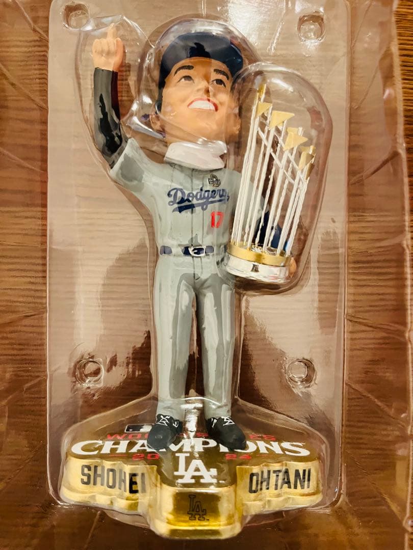 正規品】大谷翔平 WS2024チャンピオン ver.2 8インチボブルヘッド④