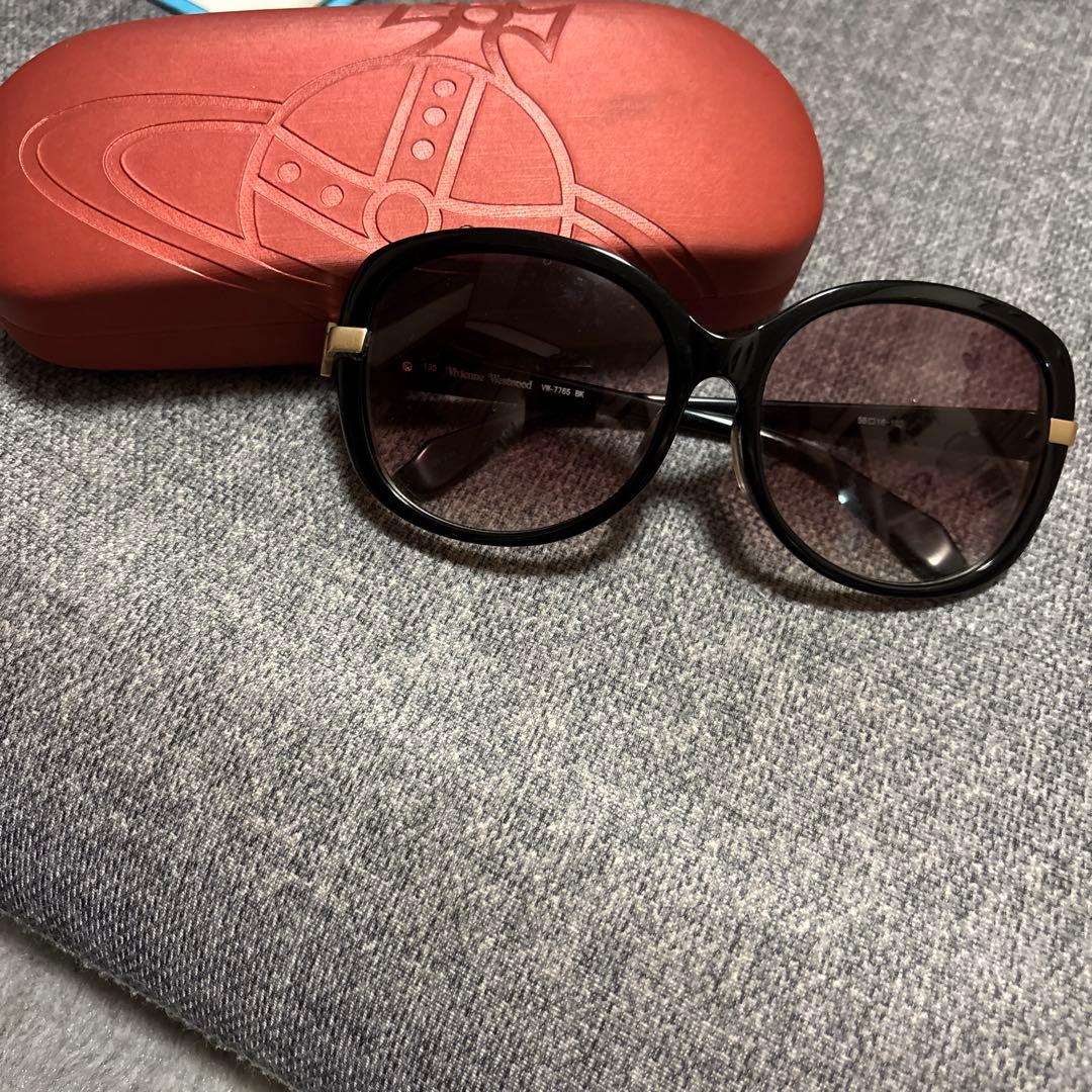 Vivienne Westwood サングラス ケース付き オンライン セール