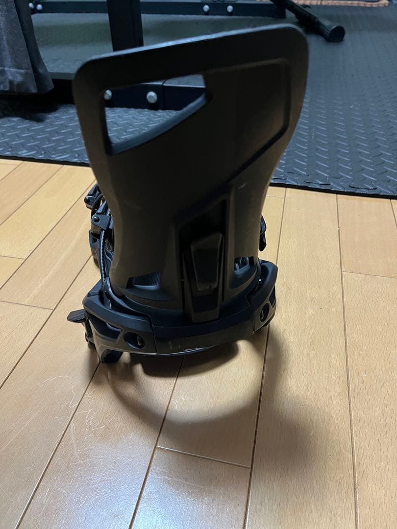 スノーボード ビンディング supermatic (右足)