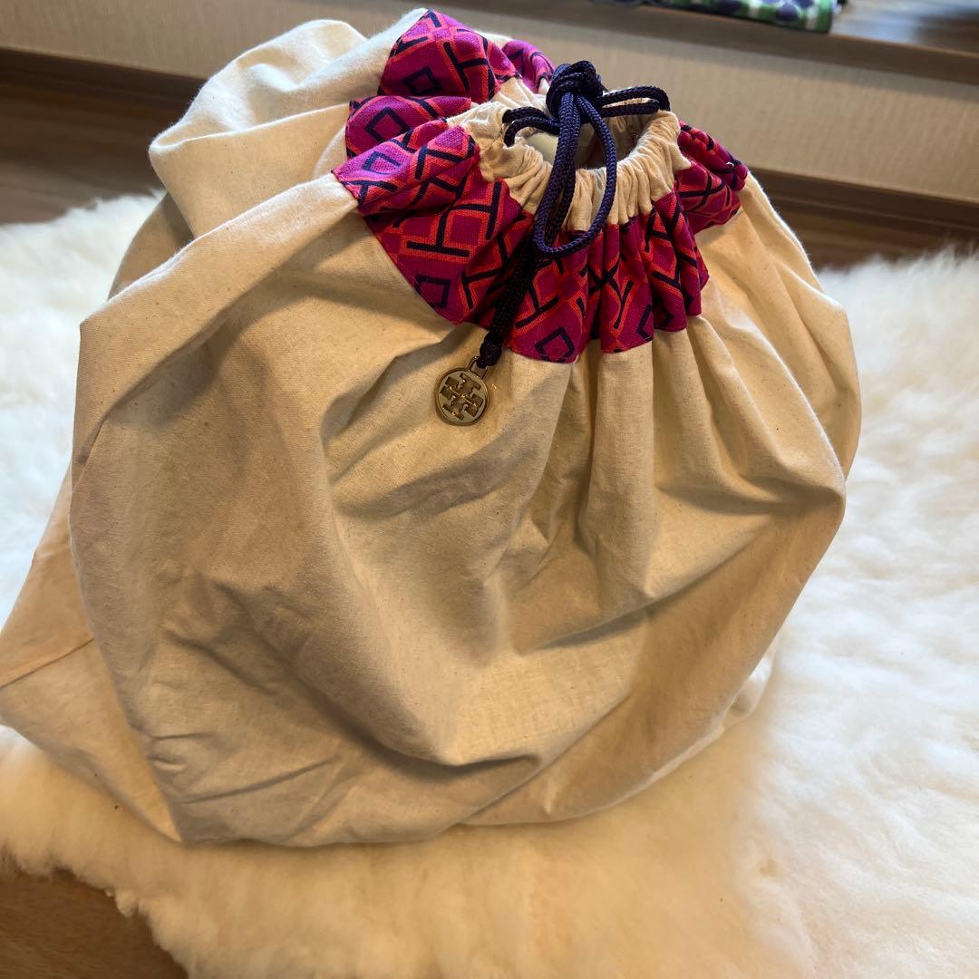 TORY BURCH グリーン アーチ型リュック