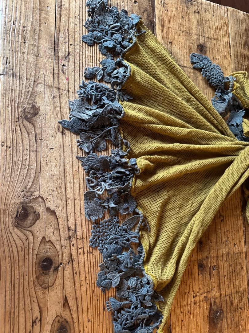 ミナペルホネン　フォレストパレードカシミヤストール