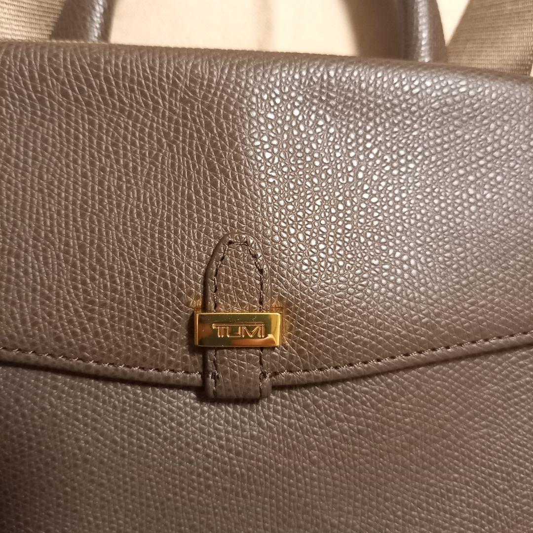 TUMI リュック・バックパック ベージュ