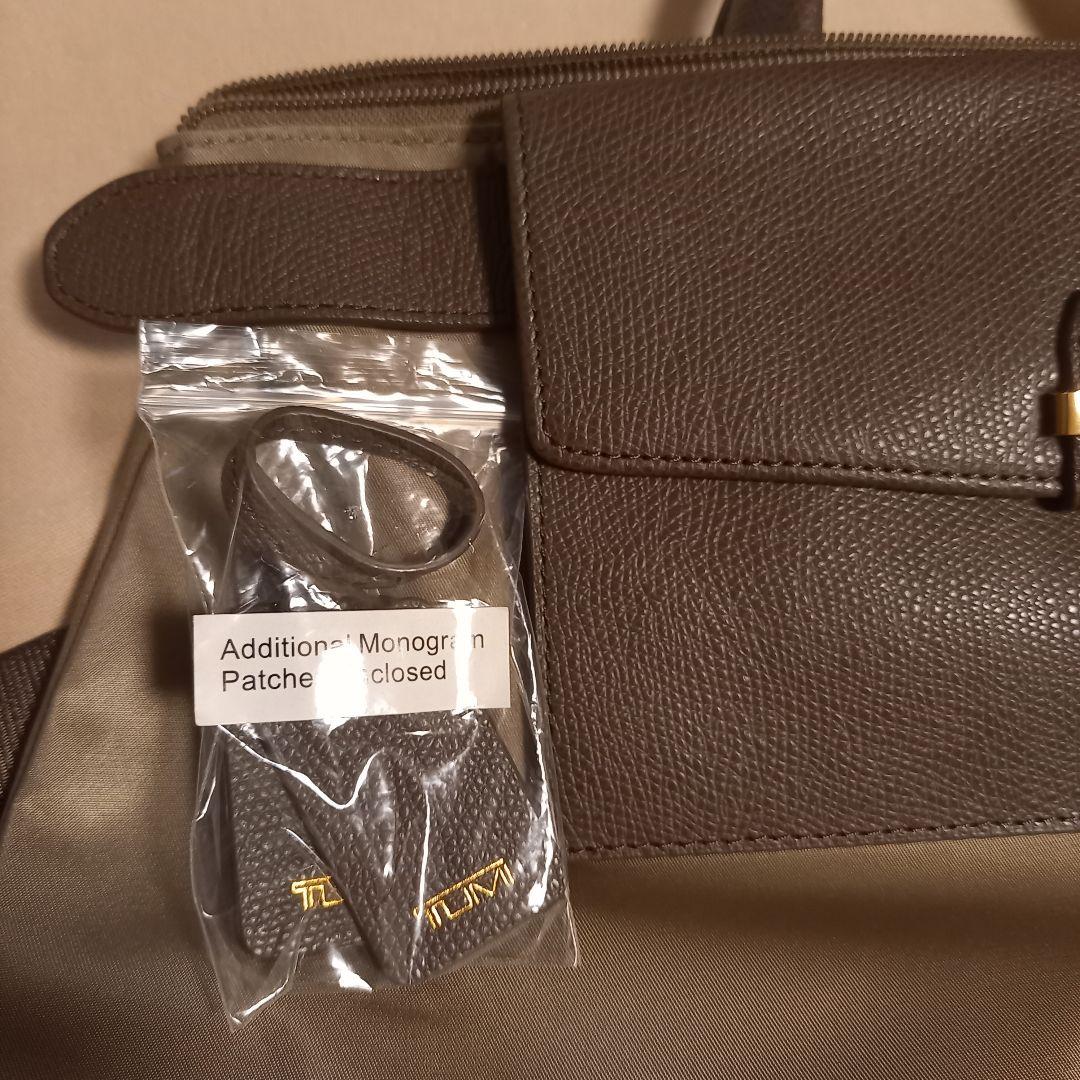 TUMI リュック・バックパック ベージュ