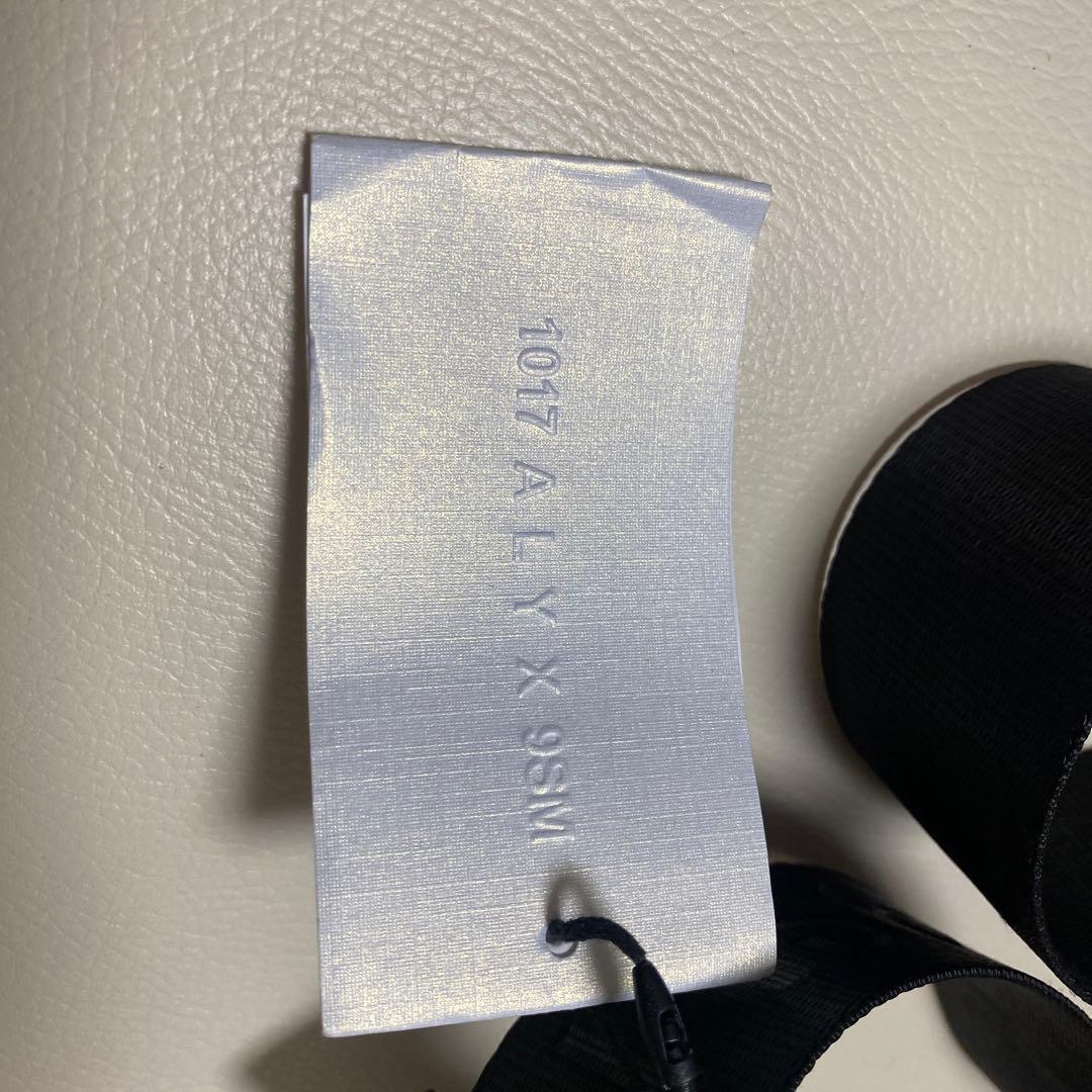 1017-ALYX-9SM ブラックベルト