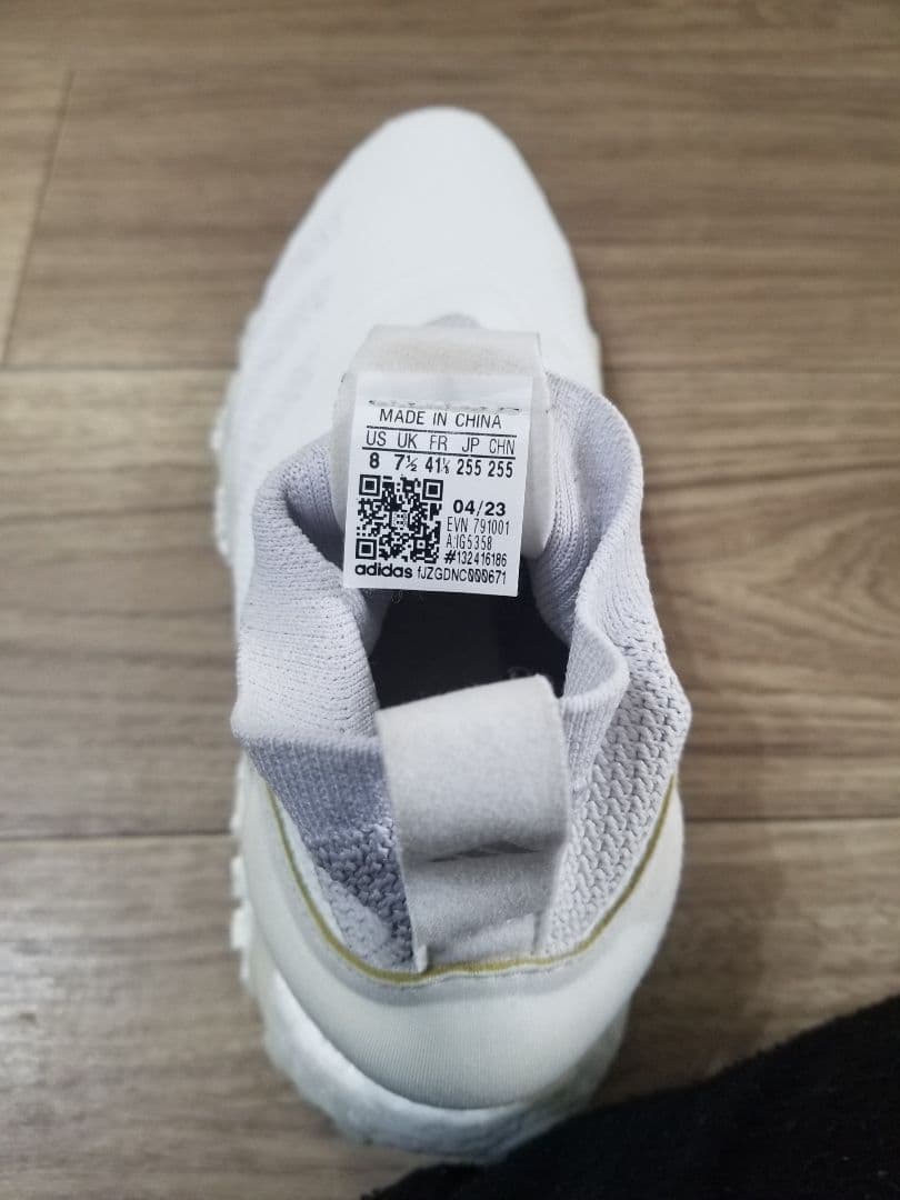 アディダス　ゴルフ　シューズ