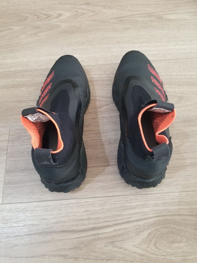 アディダス　ゴルフ　シューズ