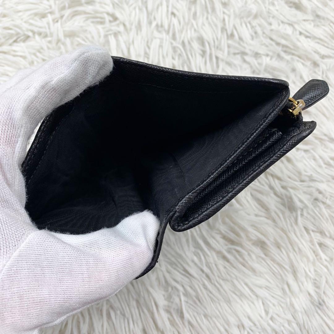 【✨極美品 現行✨】プラダ 二つ折り財布 サフィアーノレザー ブラック RFID