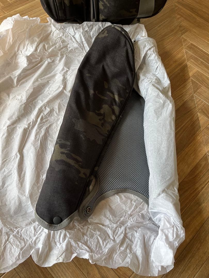 かみやん2235様専用 正規品新品CR-4#03マルチカモブラック79,200円